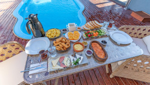 CORNER LİFE BUNGALOW